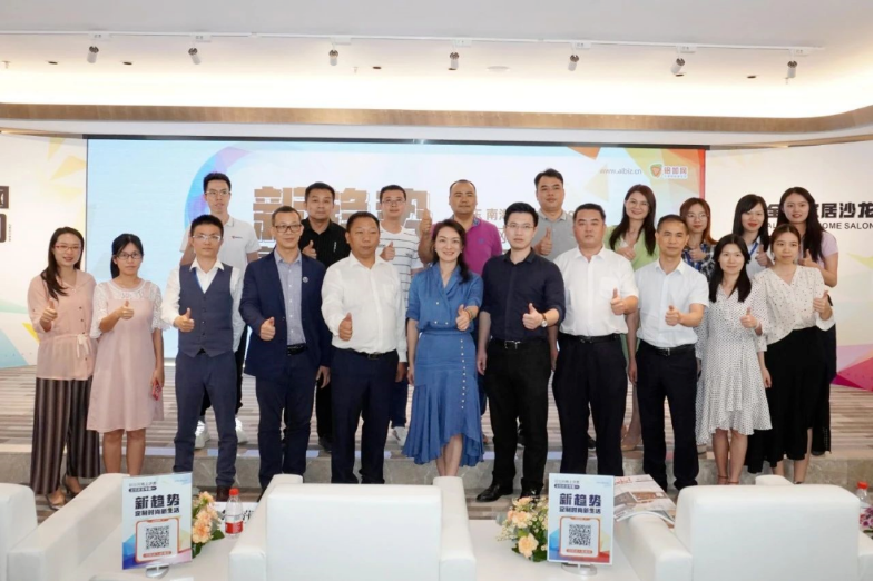 全铝家居突围，，，看看大V们怎么说？？？？