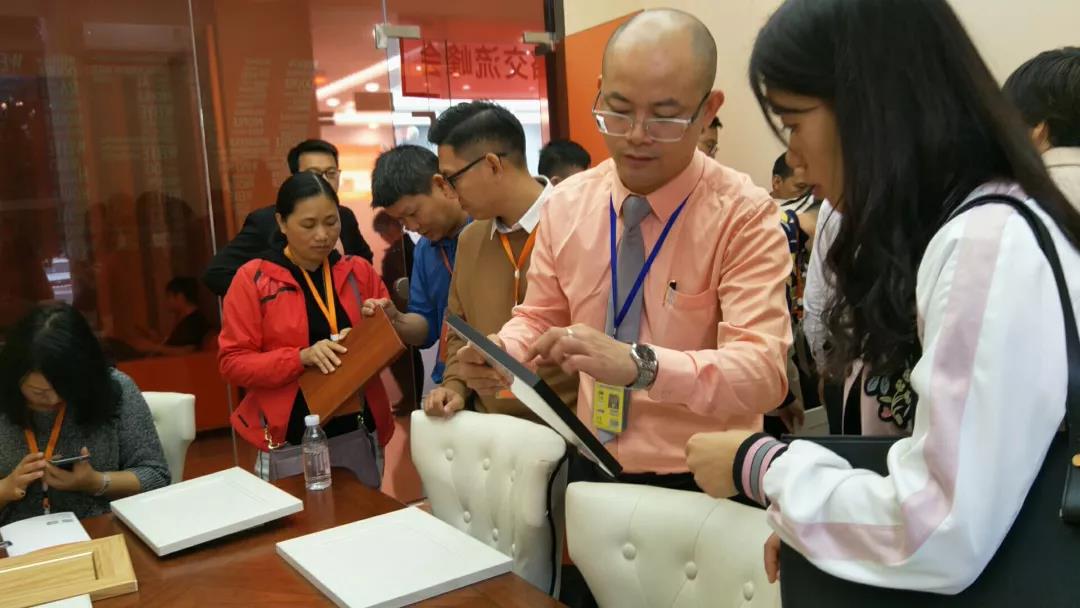 优德88铝家具 | 2018广东优德88集团第26届战略相助财产峰会盛大举行